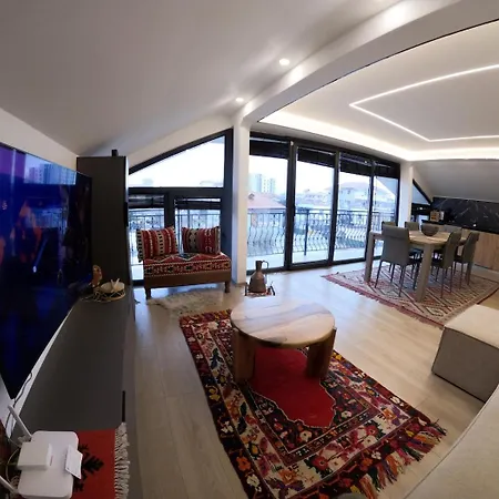 Kristal Lux Apartamento *