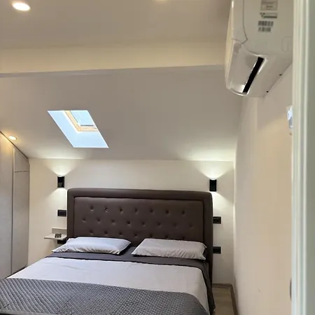 Kristal Lux Apartamento