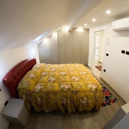 Kristal Lux Apartamento Tirana