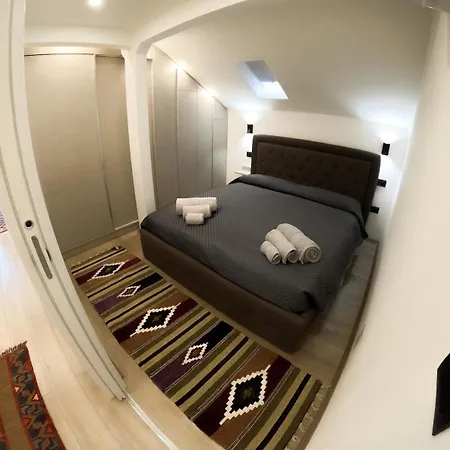 Kristal Lux Tirana