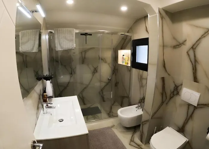 Kristal Lux Apartment Tirana
