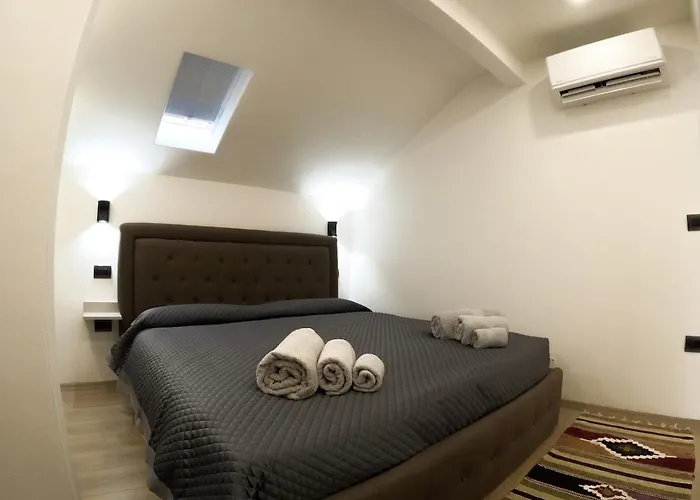 Kristal Lux Apartment Tirana